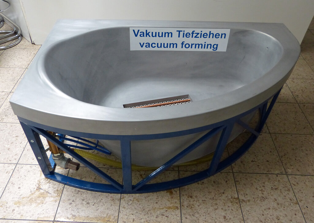 ALWA About - Bath tub 1